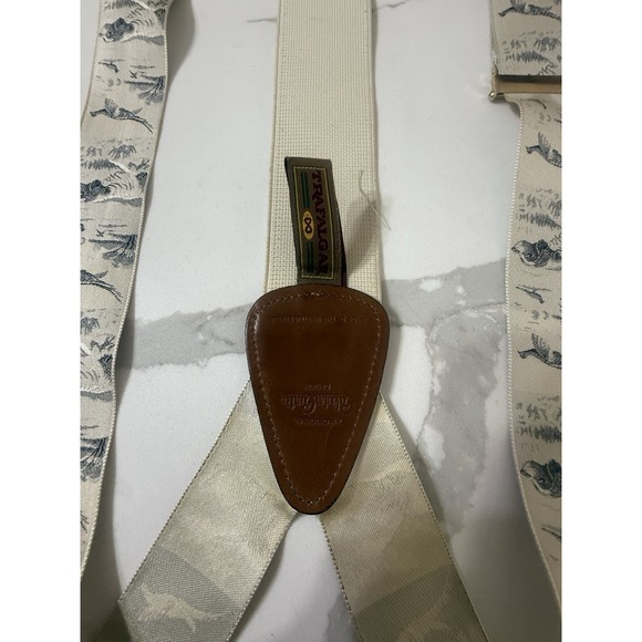 TRAFALGAR LIMITED EDITION vintage Ribbon Duck Hunting Dog Suspenders Runner - Picture 2 of 5